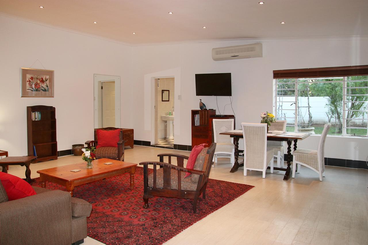 Spacious Garden Unit On Fordyce Port Elizabeth Exterior foto