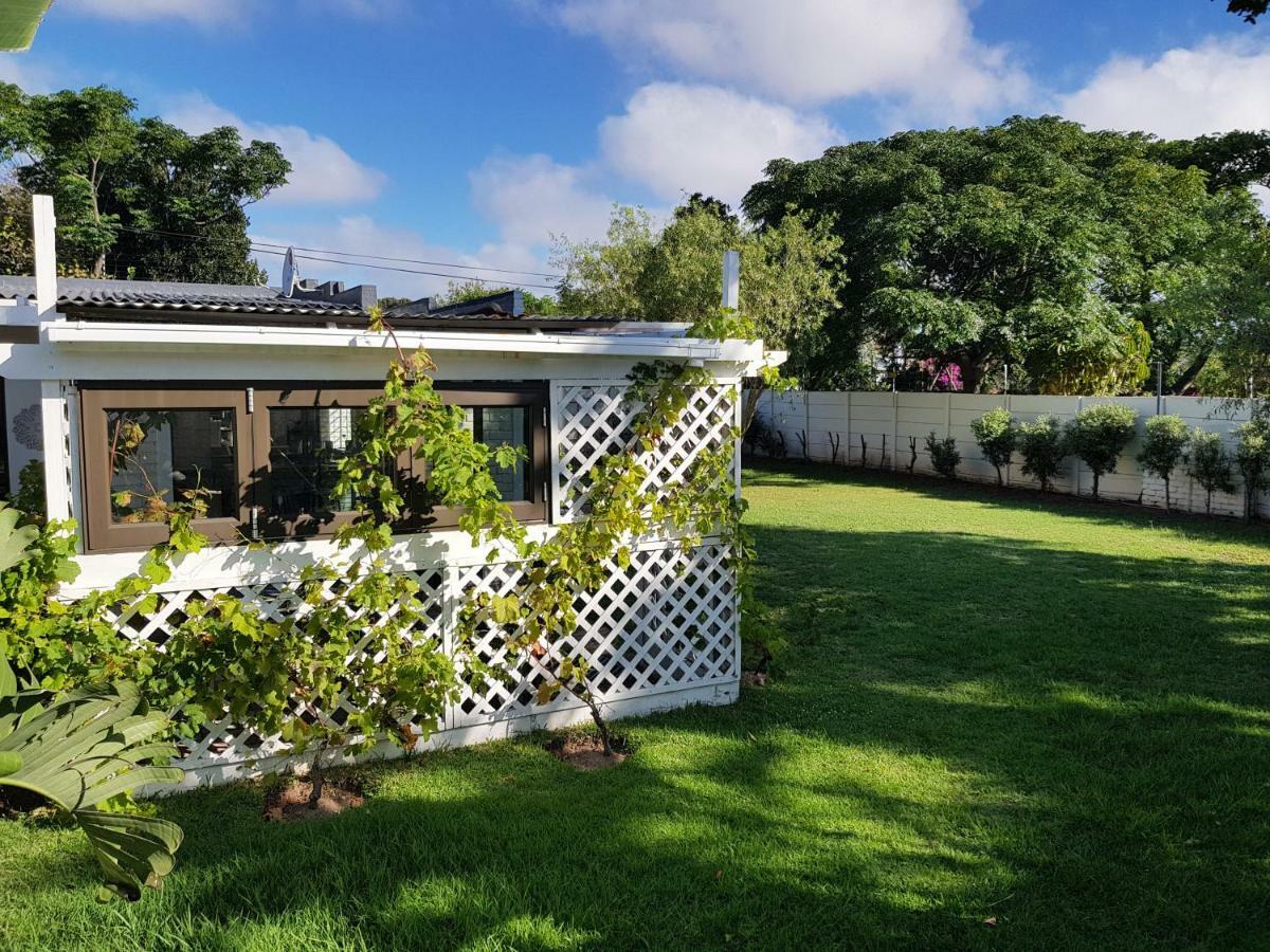 Spacious Garden Unit On Fordyce Port Elizabeth Exterior foto