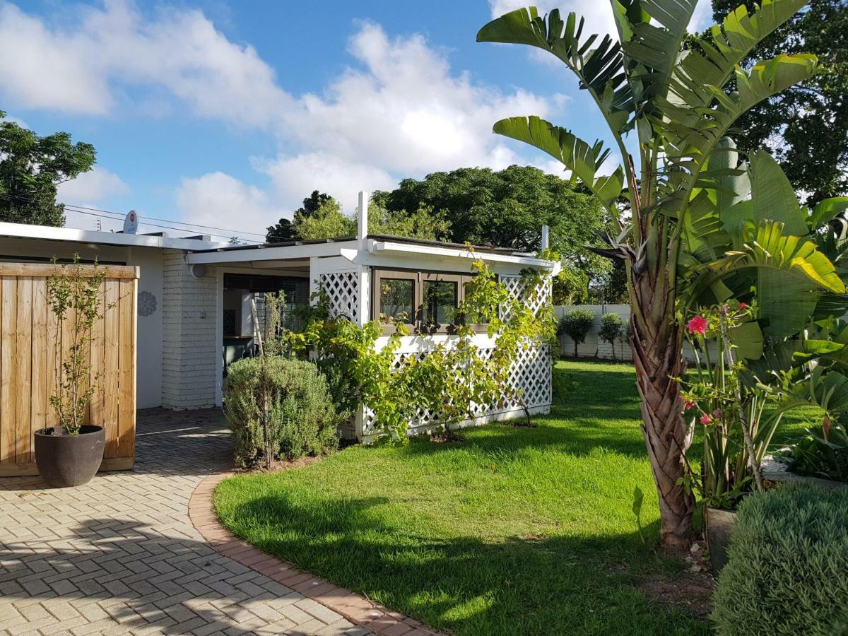 Spacious Garden Unit On Fordyce Port Elizabeth Exterior foto